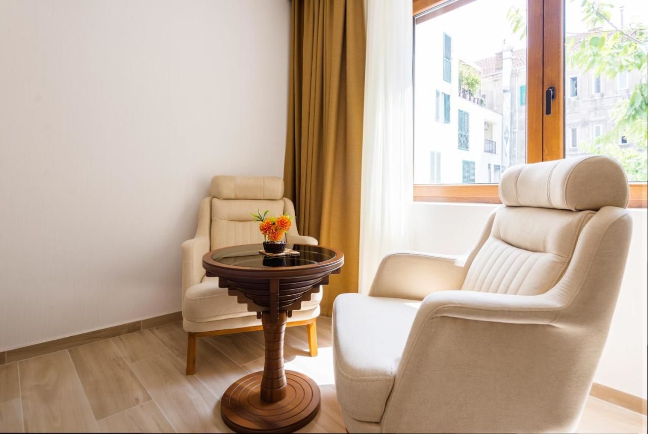 Апартаменты Waikiki Apartments Тиват